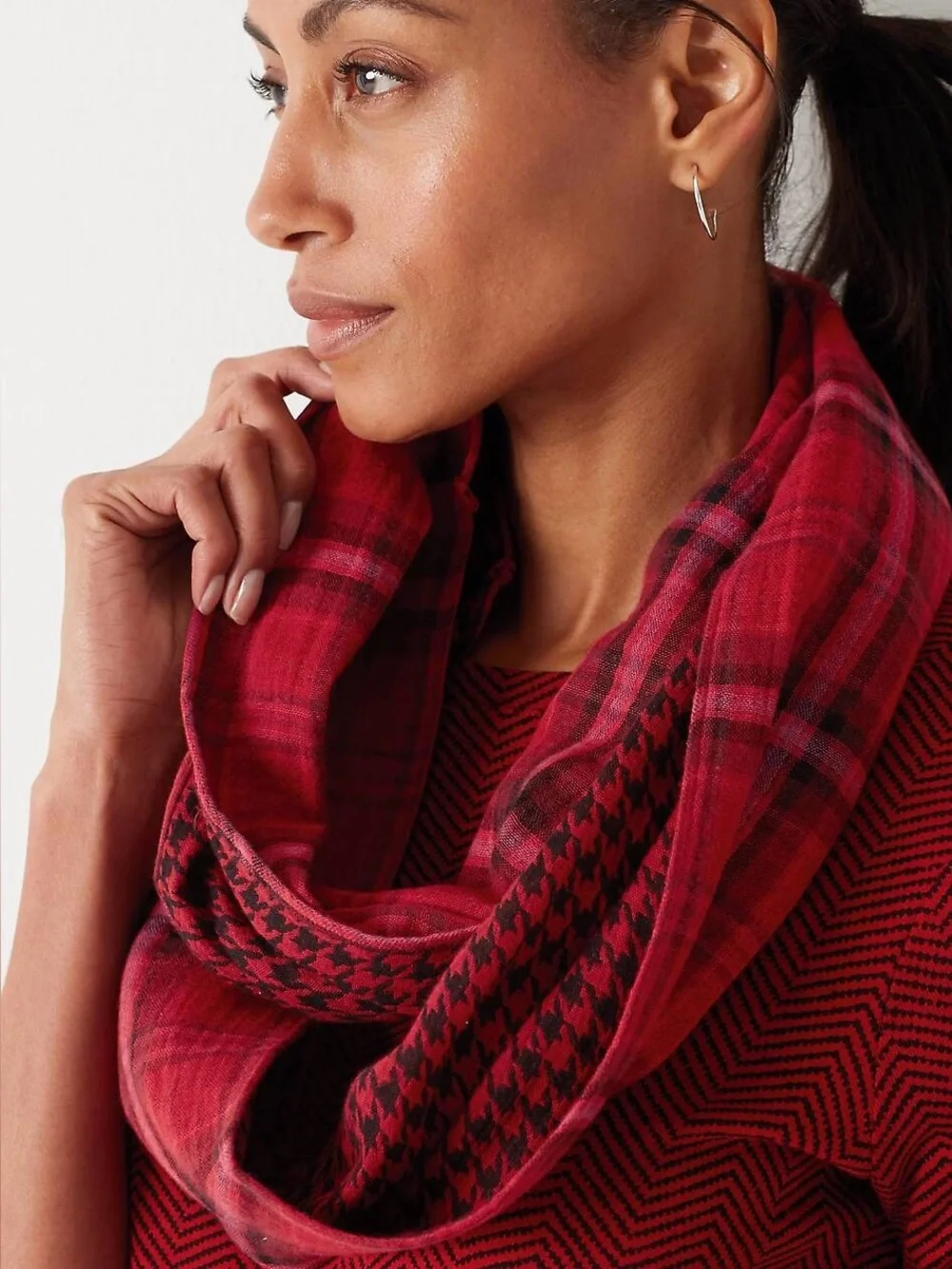 J JILL NWT Double-Face Infinity Scarf Houndstooth Plaid Scarlet Red Black